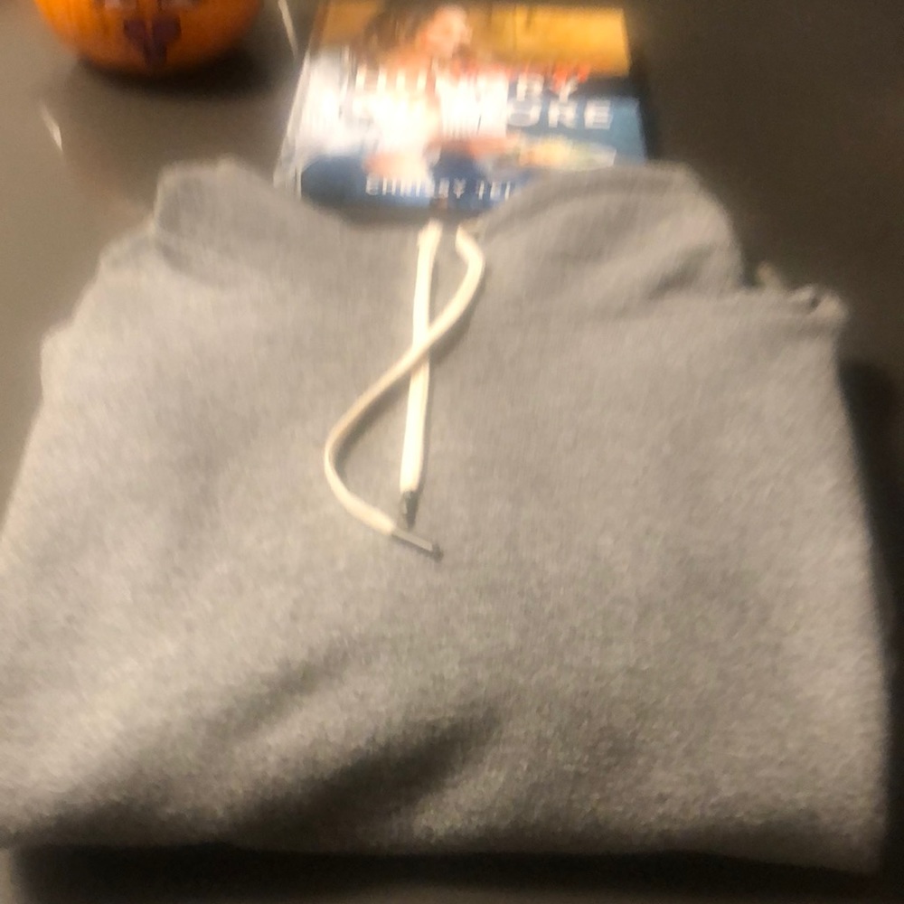 Sweat shirt